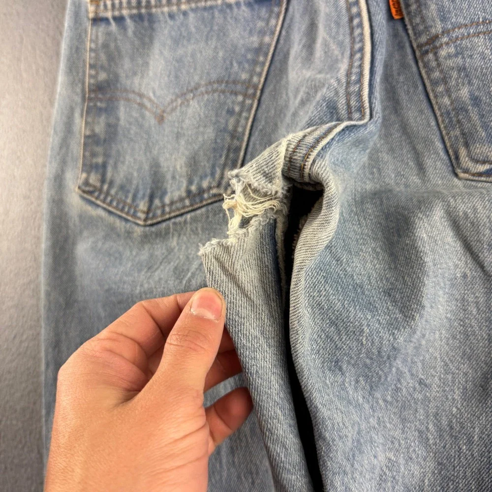 Vintage Levis Jeans Mens 32x25 Blue Orange Tab 70s 80s YKK Zipper Raw Hem Thrash